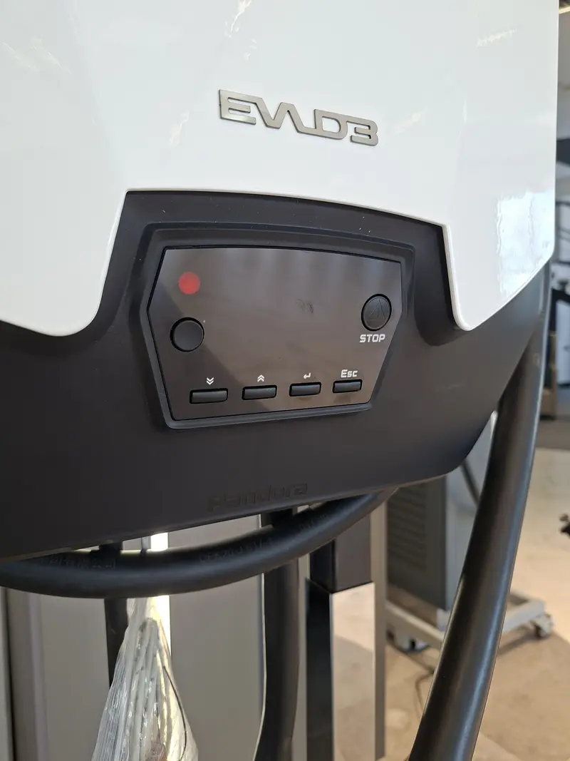 Обзор Pandora EVA D3 — ультратихая быстрая зарядка для дома, фото 2
