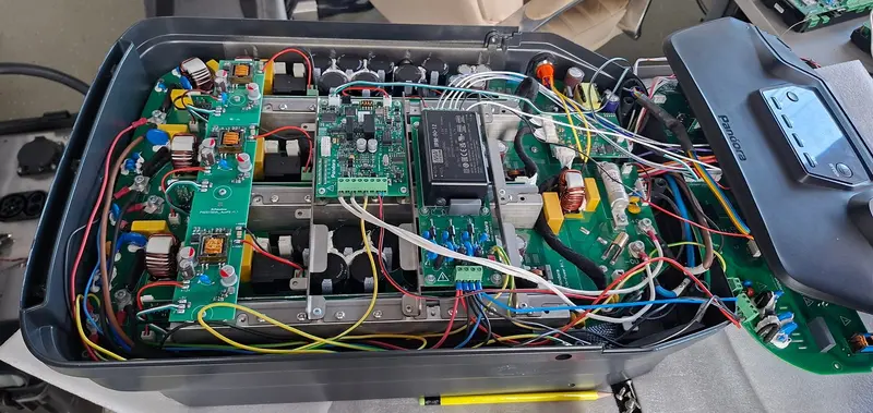 Обзор Pandora EVA D3 — ультратихая быстрая зарядка для дома, фото 5