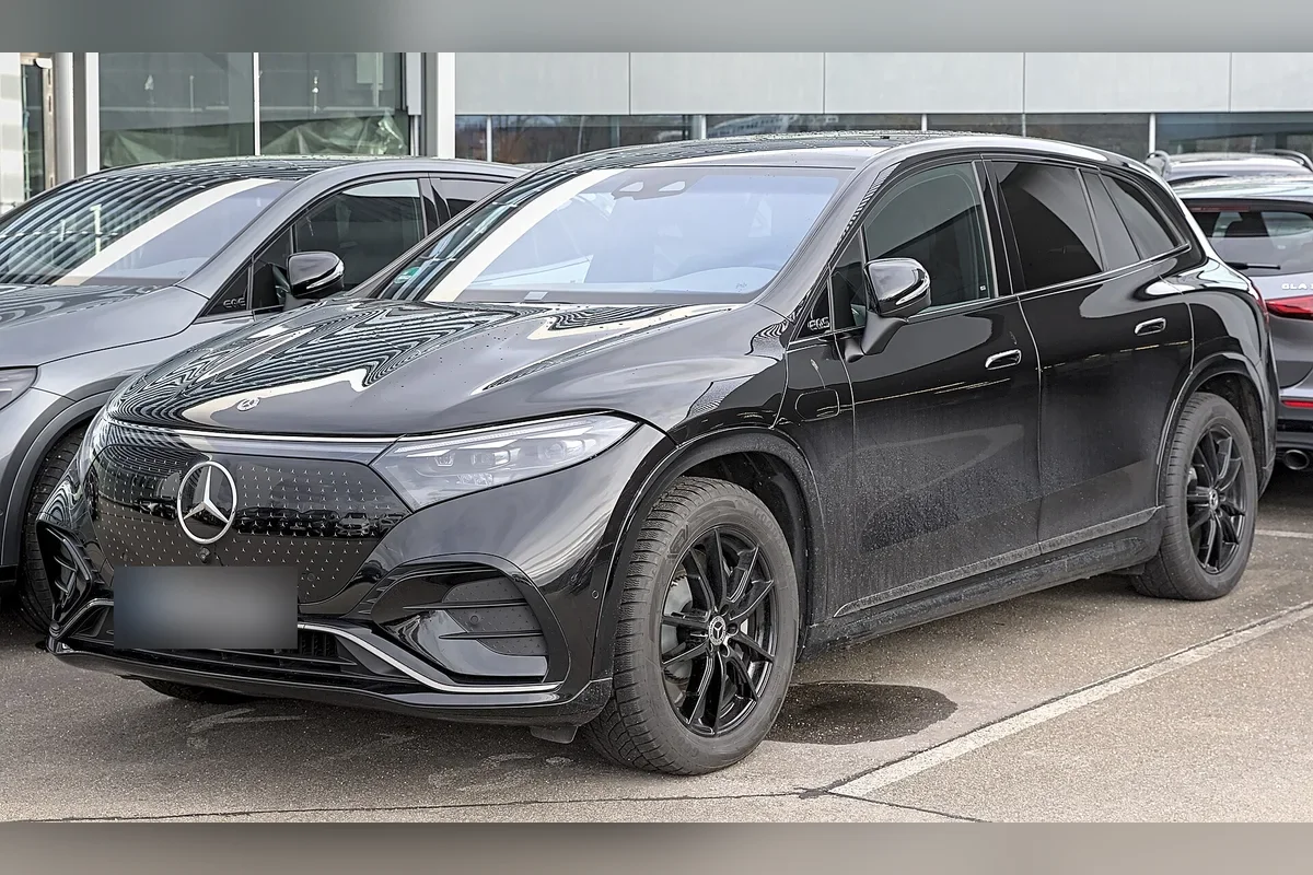 Mercedes-Benz EQS