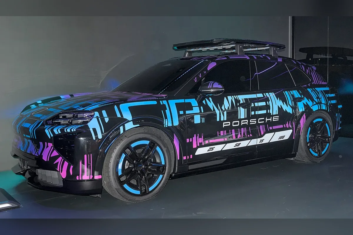 Porsche Cayenne Electric (Порше Кайен Электро)